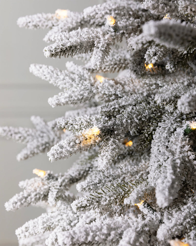 Árvore de Natal Pinheiro Silverado Slim Nevado