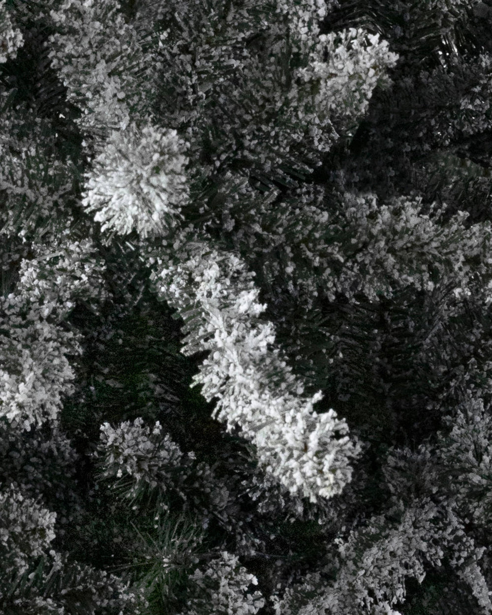 Árvore de Natal Pinheiro Azul Clássico Nevado